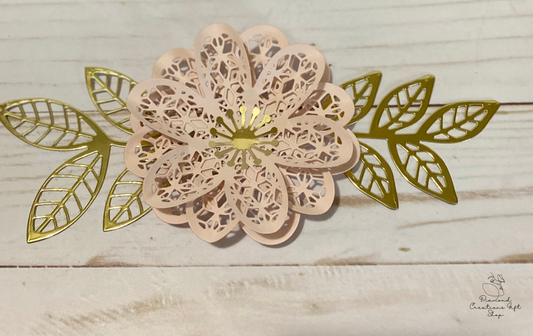 C212 Lillian Flower Die *** Troquel Flor Lillian